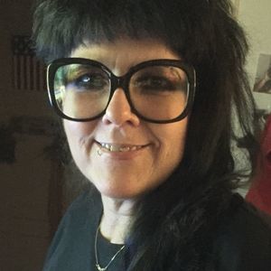 Meet your Posher, Debby